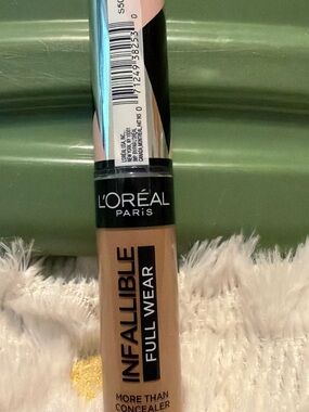 L'Oreal Infallible Full Wear Concealer - Tan